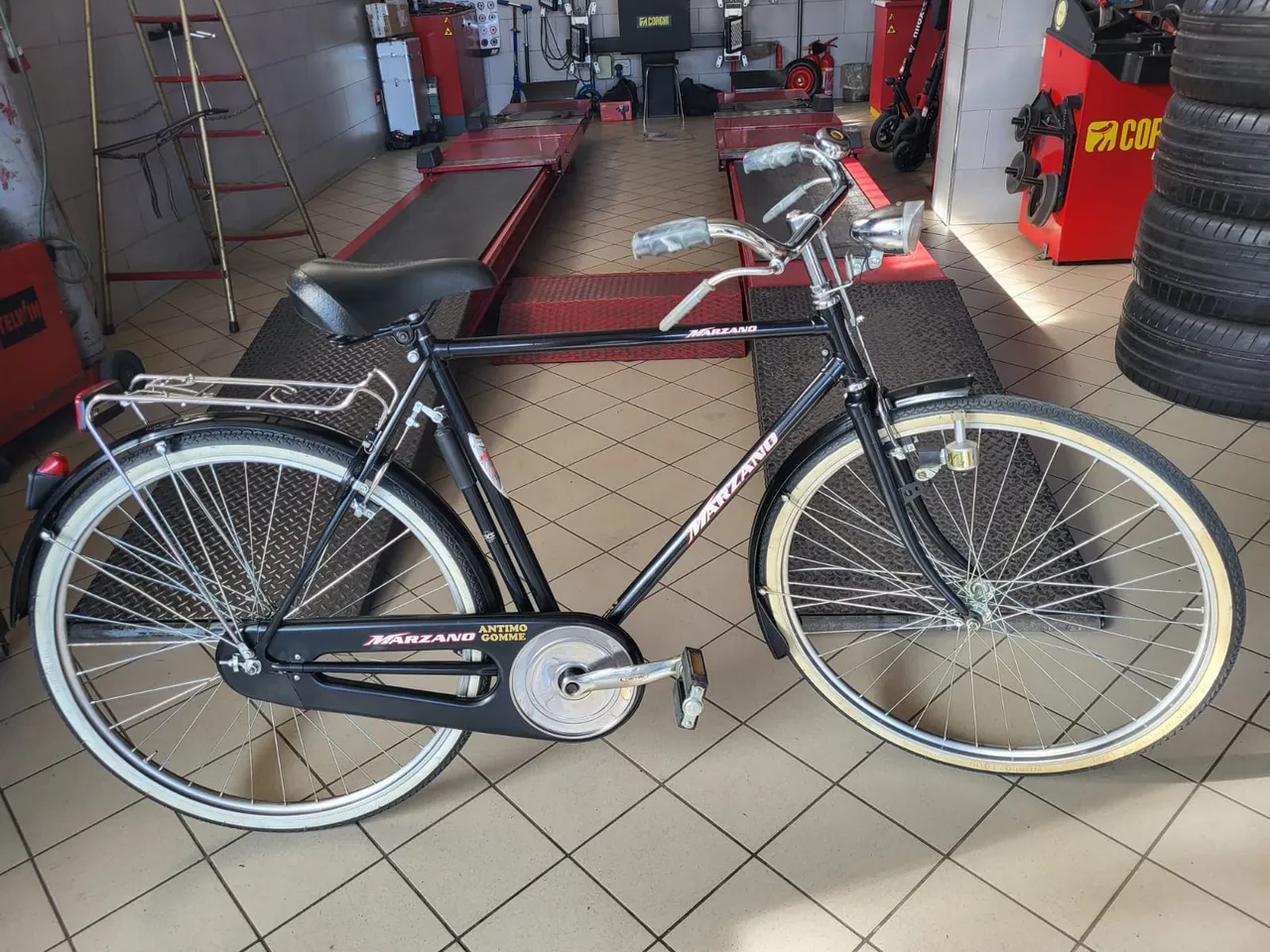 Bici muscolare personalizzata e pronta in officina